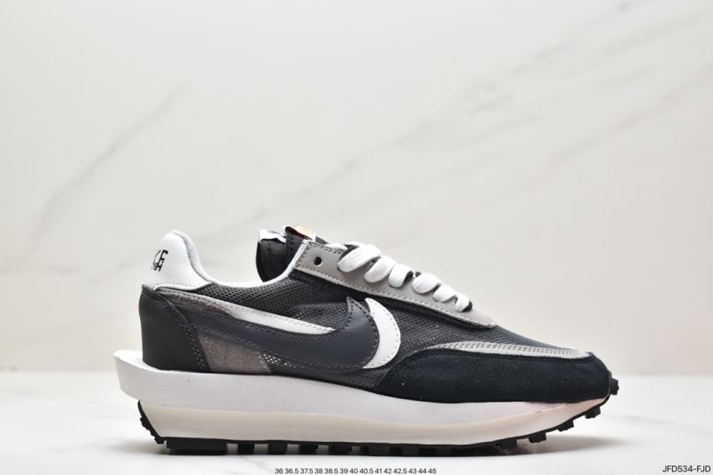 Sacai X Nike regasus vaporrly